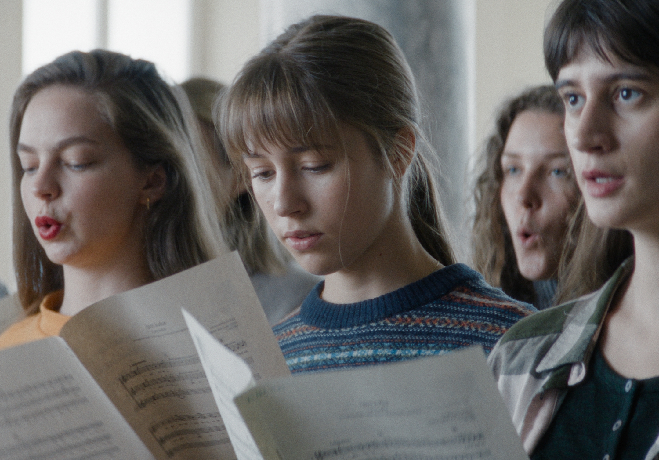 Mina Sjavger and Jara Sofija Ostan in Little Trouble Girls  s