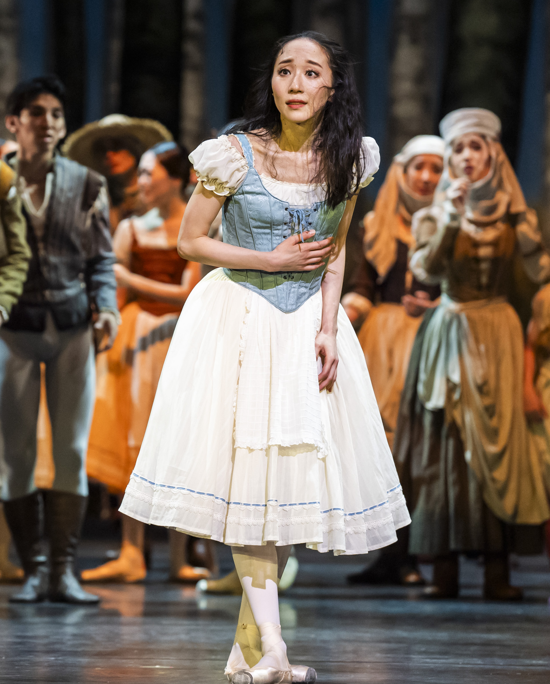 Yui Yonezawa as Giselle in the National Ballet of Japan productionn