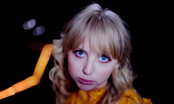 Singer-Polly-Scattergood-002