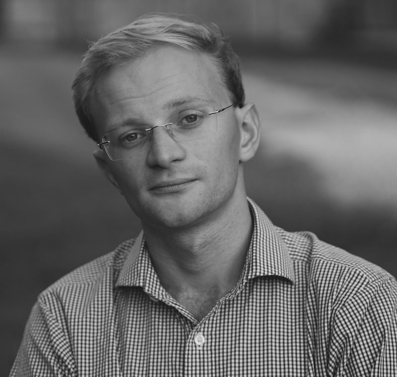 Facade Ensemble founder and conductor Benedict Collins Rice