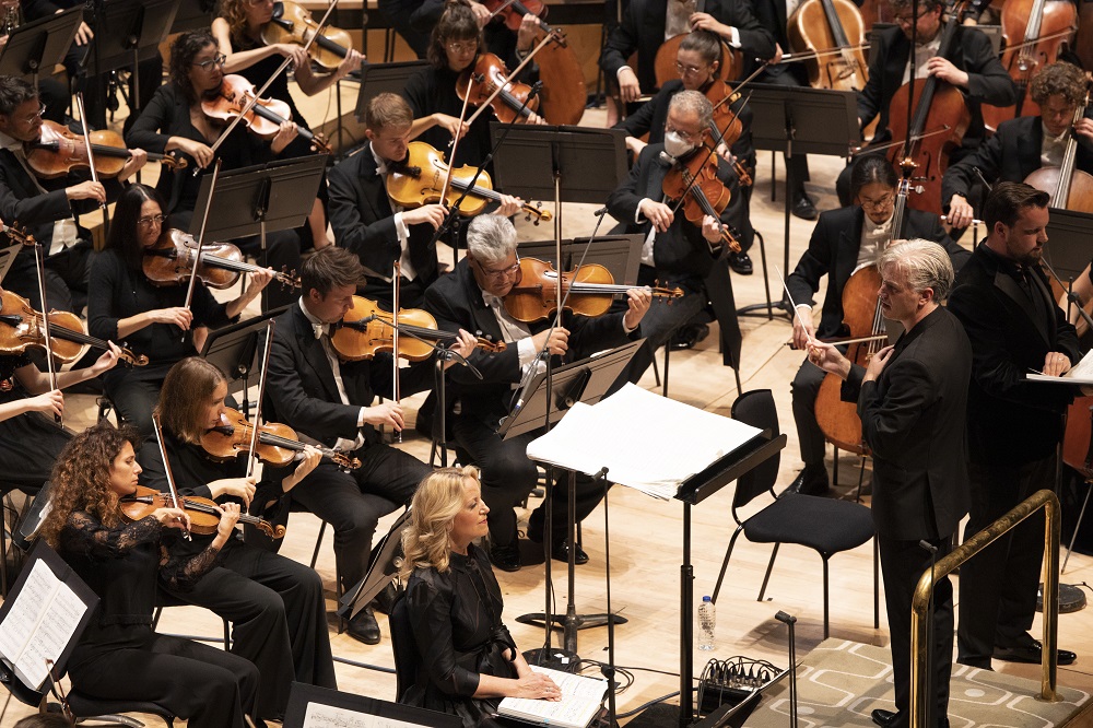 Gardner, Butt Philip and LPO in 'Gurrelieder'