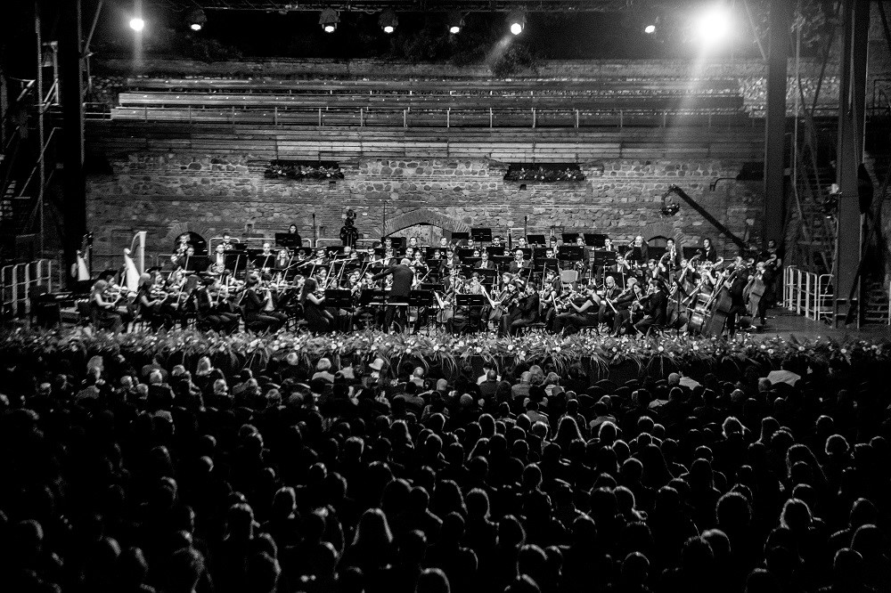 Pan-Caucasian Mahler 2