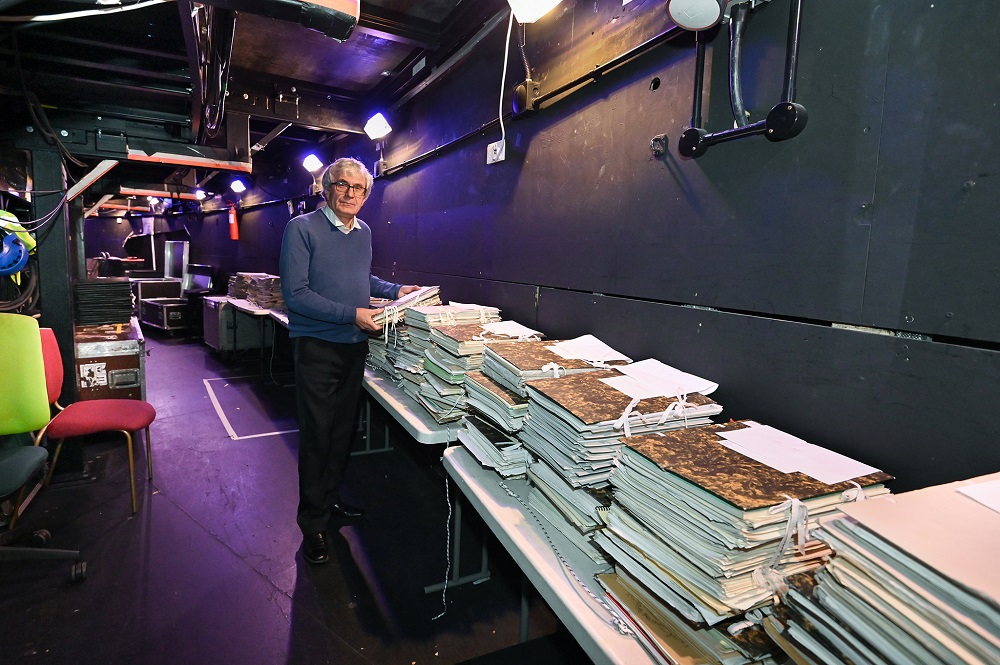 A Budapest library backstage
