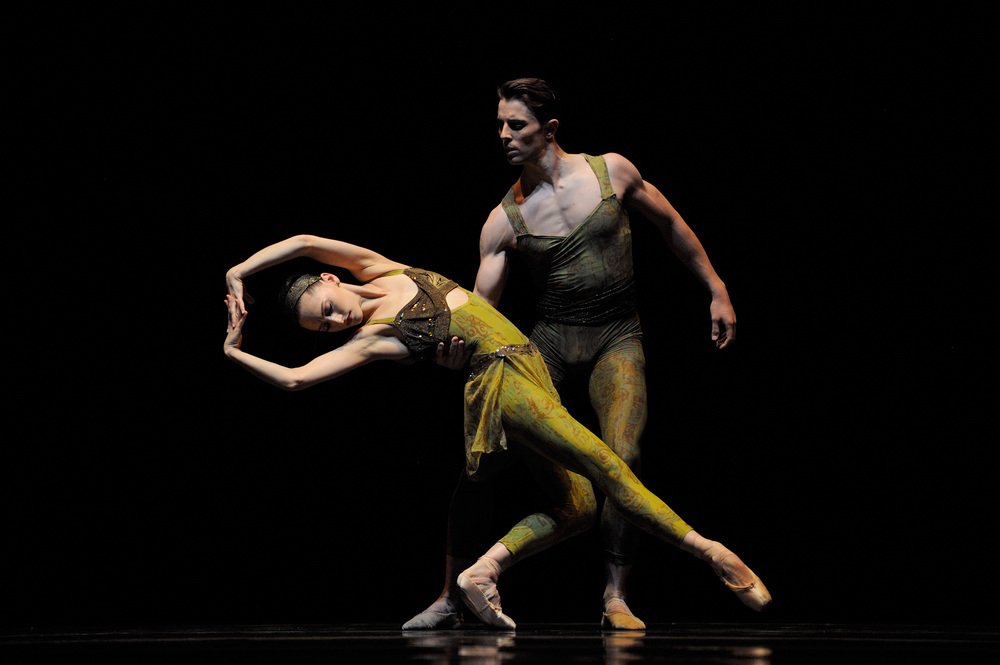 Sarah Van Patten and Luke Ingham in Christopher Wheeldon's Within the Golden Hour