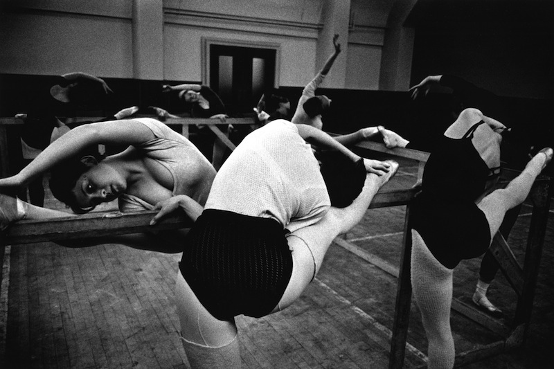 Girls_barre_60s