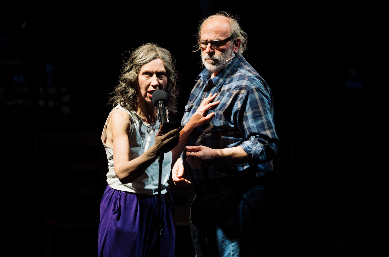 Janina (Amanda Hadingue and Boros (Johannes Flaschberger)
