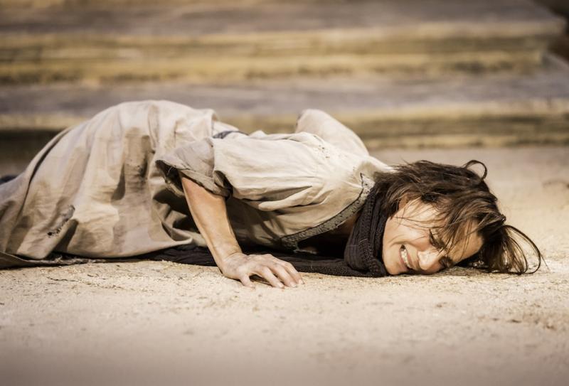 Kristin Scott Thomas as Electra. Photo by Johan Persson