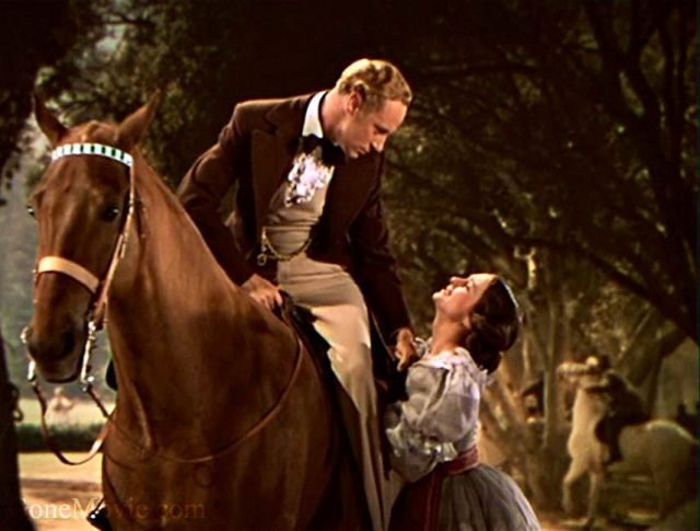 Leslie Howard and Olivia de Havilland 